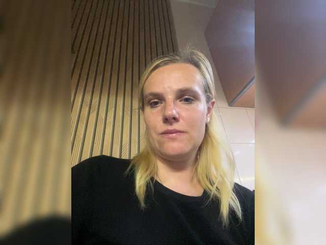 Kykla06543 live cam on BongaCams