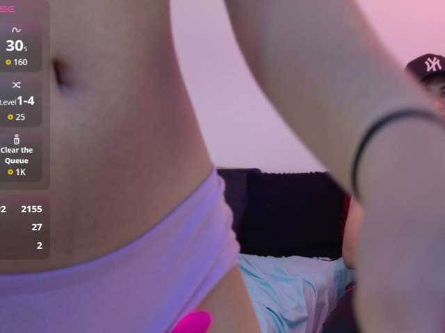 sweetauracouple live cam on BongaCams