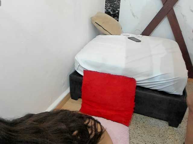 sweetauracouple live cam on BongaCams