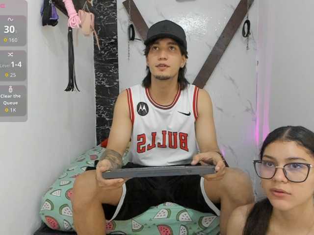 sweetauracouple live cam