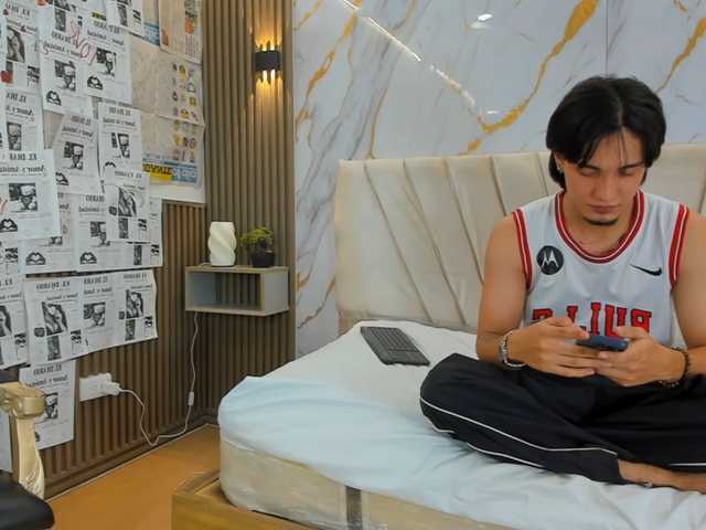 sweetauracouple live cam on BongaCams