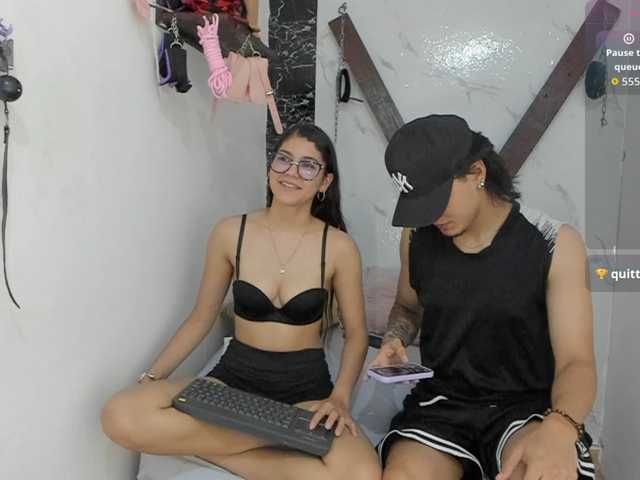 sweetauracouple live cam on BongaCams
