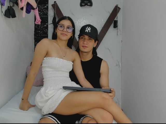 sweetauracouple live cam on BongaCams