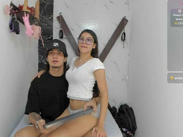 sweetauracouple live cam on BongaCams