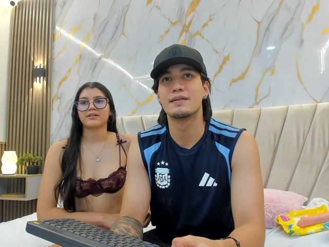 پیش نمایش برای sweetauracouple