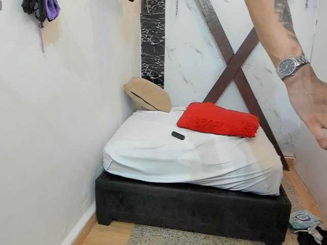 sweetauracouple live cam on BongaCams