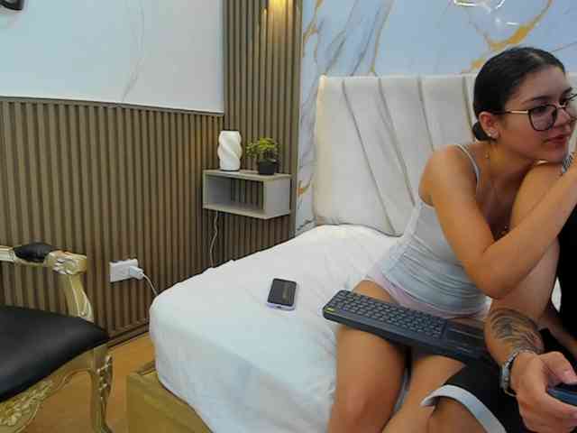 sweetauracouple