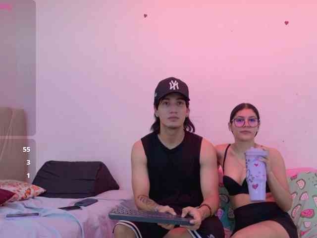 sweetauracouple Sex Cam Show