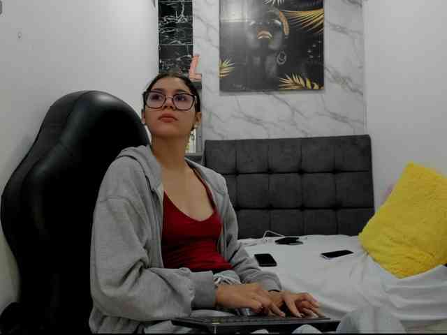 sweetauracouple Sex Cam Show
