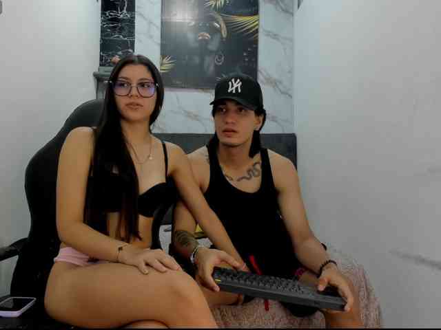 Modelo: sweetauracouple