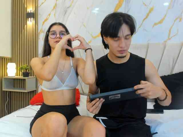 Sweetauracouple - Couple 