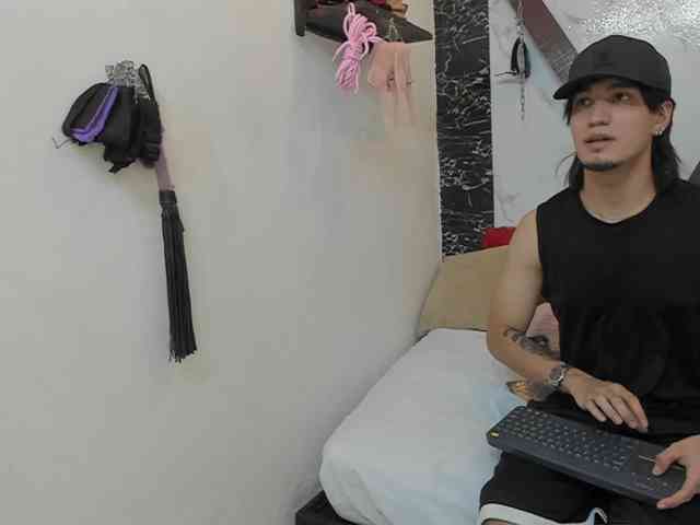sweetauracouple webcam