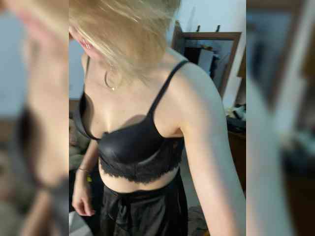 Wowcouple webcam