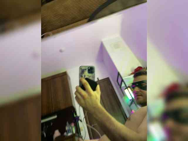 Wowcouple webcam