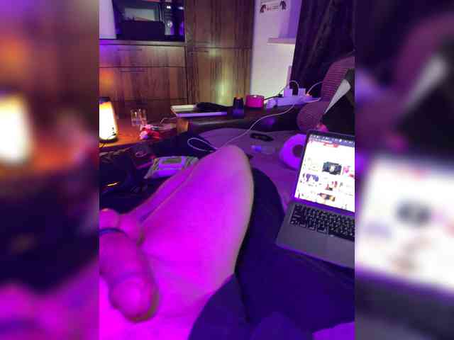 Wowcouple webcam