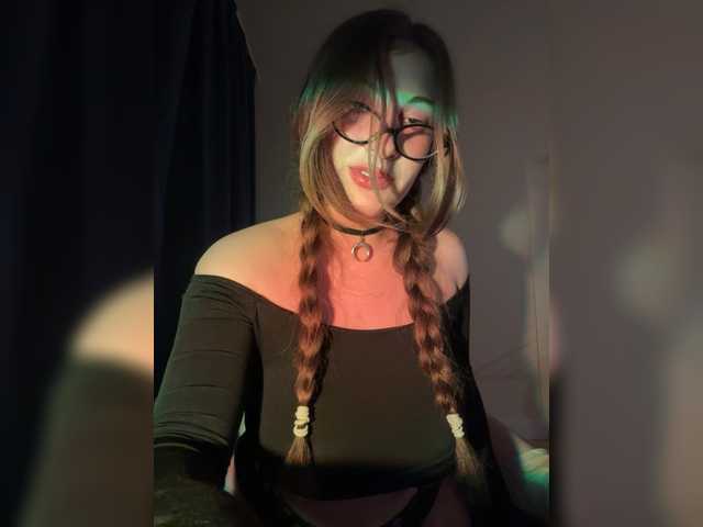 LilllitRR live cam on BongaCams