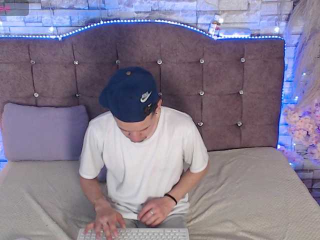 engel-and-dimy-sexxx live cam on UnifiedCams