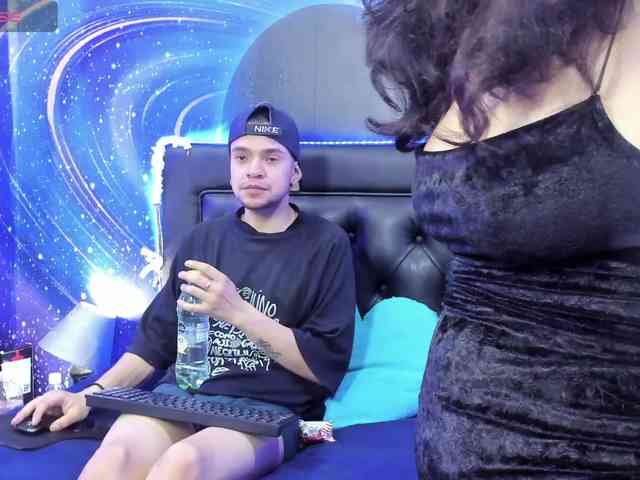 Engel-and-dimy-sexxx's cam show statistics and live stream