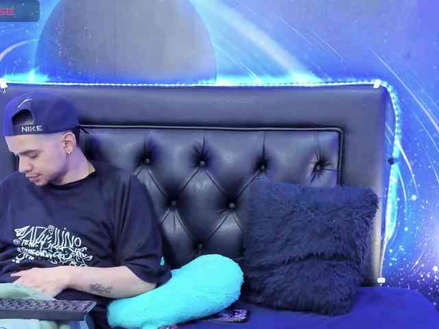 engel-and-dimy-sexxx's live room