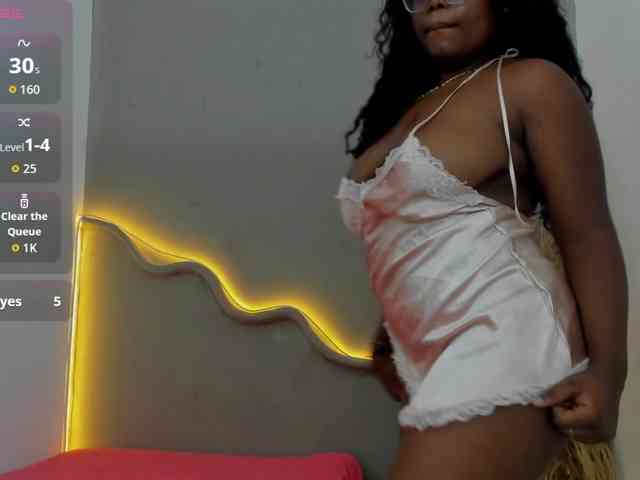 Modelo: amiina-18