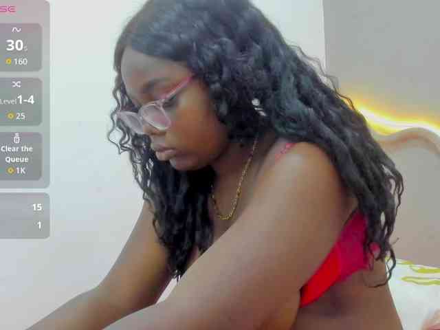 amiina-18 webcam