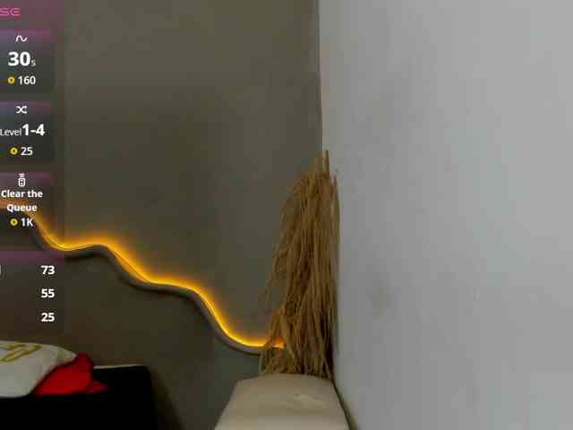 amiina-18 webcam