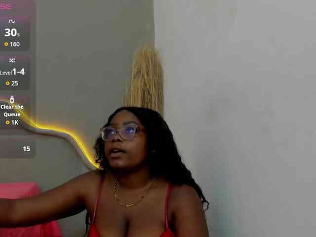amiina-18 webcam