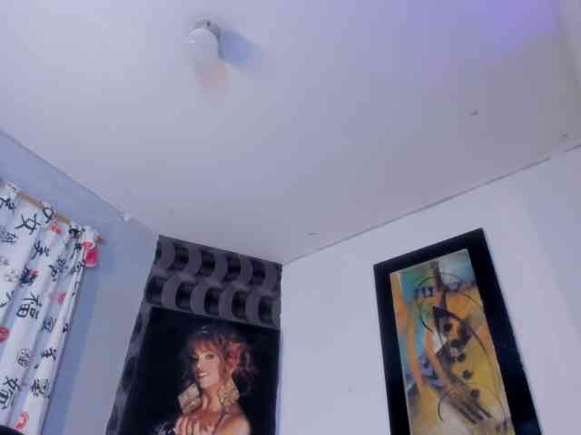sweettdanielats Live Webcam on BongaCams
