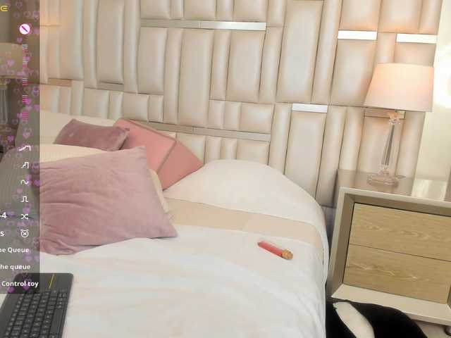 emilylux live sex show