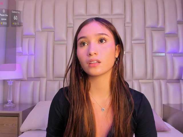 EmilyLux webcam