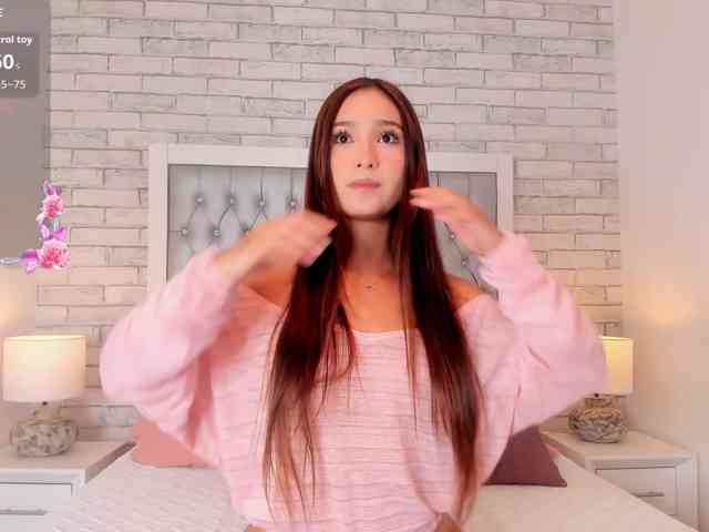 EmilyLux webcam