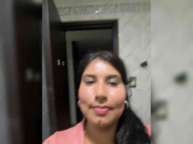 Camila-n webcam