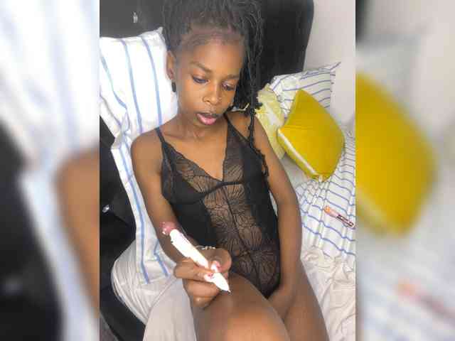 Larrine webcam