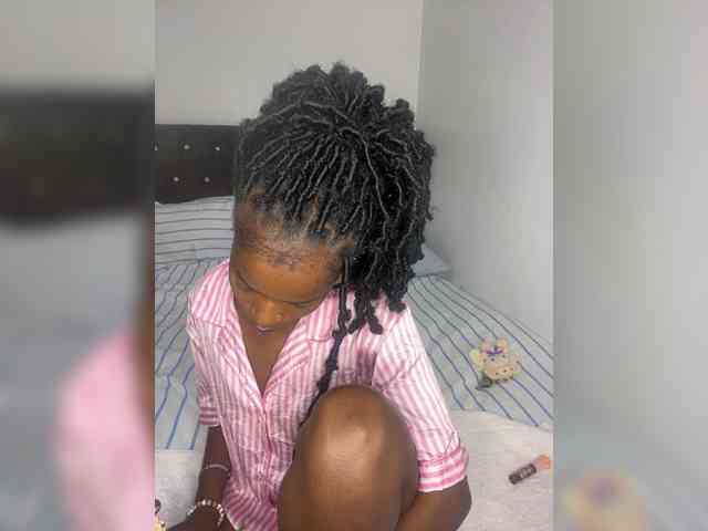 Larrine webcam