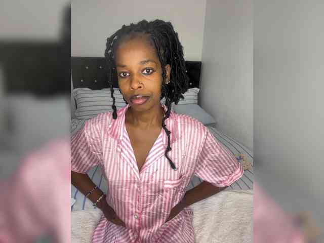 Larrine webcam