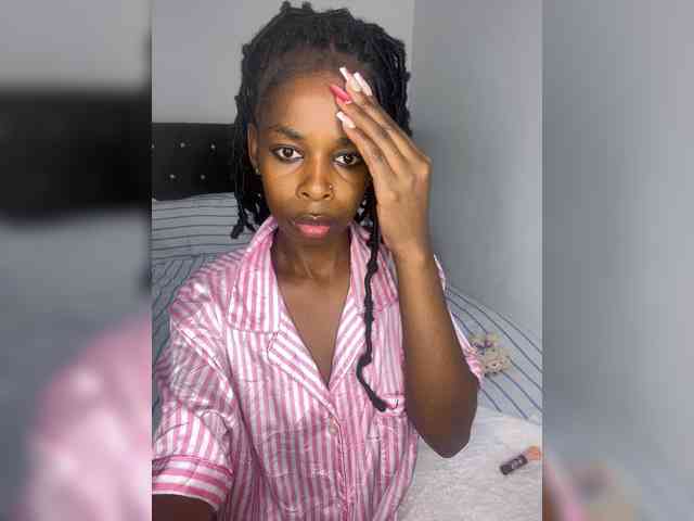 Larrine webcam