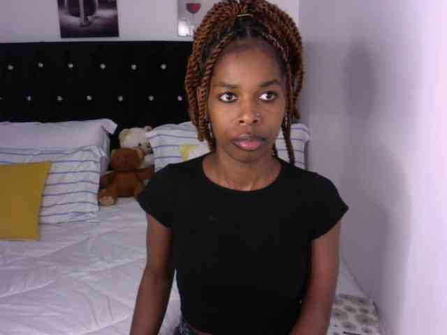 Larrine - Girl 