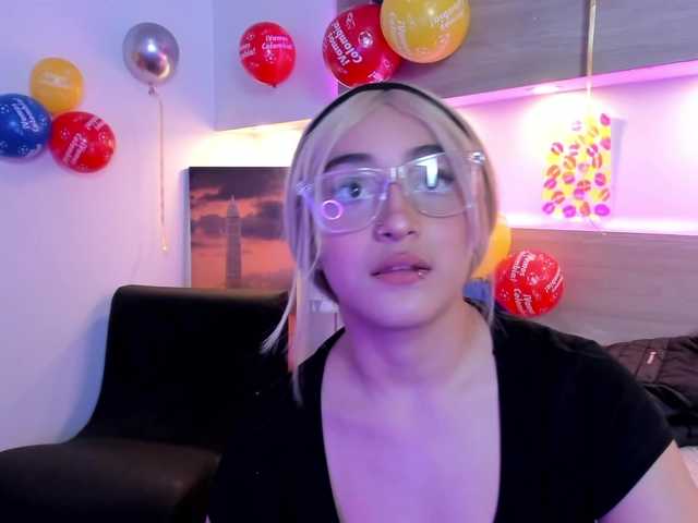 Nina-Mars live cam on BongaCams
