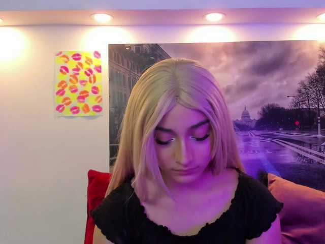 Nina-Mars live cam on BongaCams