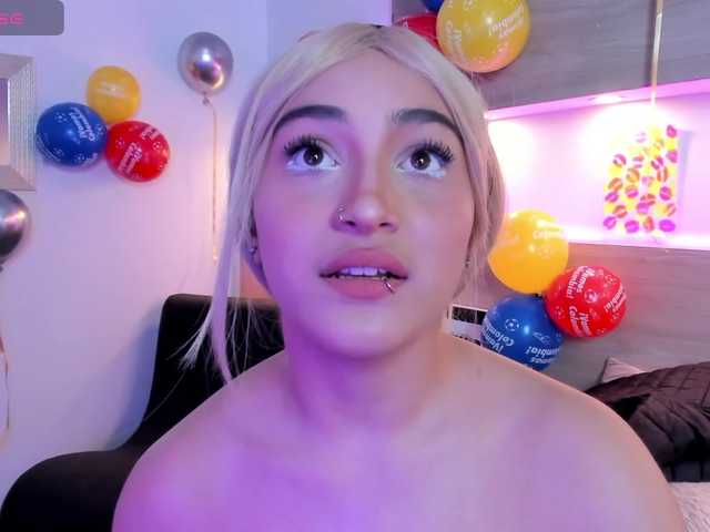 Nina-Mars live cam on BongaCams