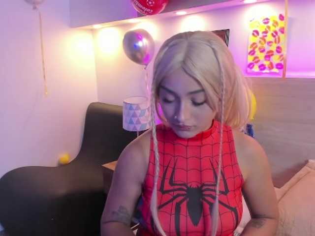 Nina-Mars live cam on BongaCams