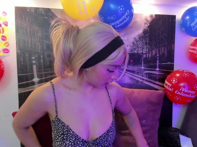 Nina-Mars live cam on BongaCams