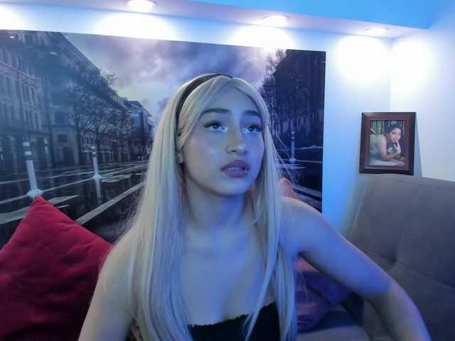 Nina-Mars live cam on BongaCams