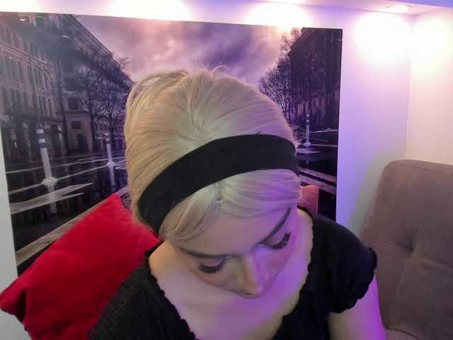 Nina-Mars live cam on BongaCams