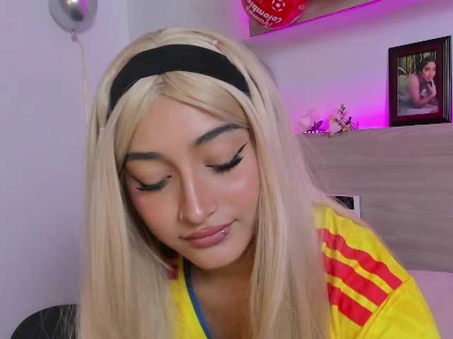 Nina-Mars live cam on BongaCams