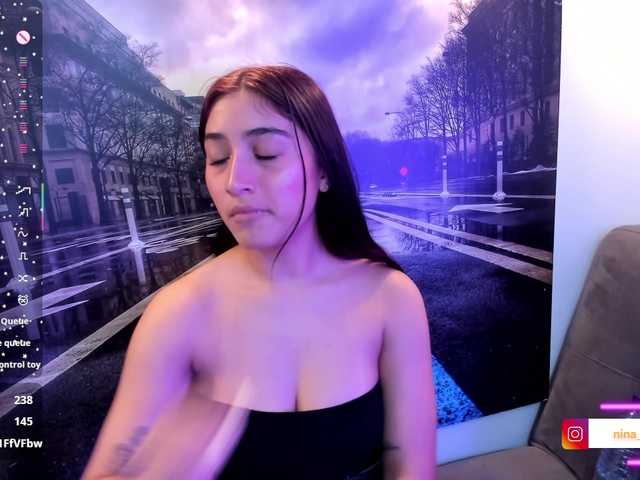Nina-Mars live cam on BongaCams