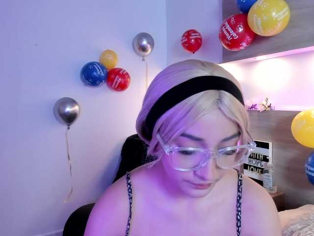 Nina-Mars live cam on BongaCams