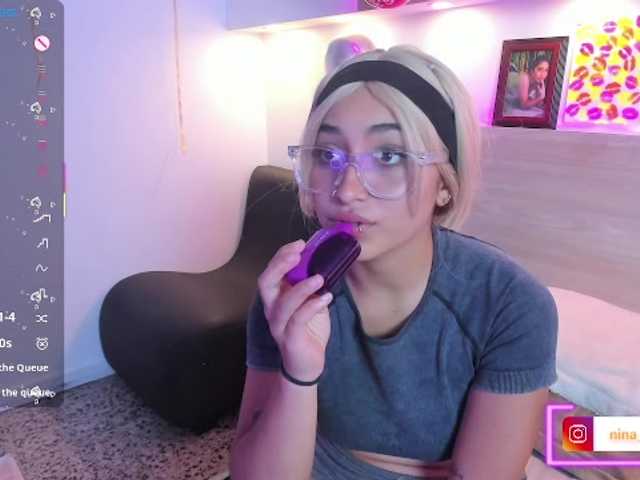 Nina-Mars live cam on BongaCams