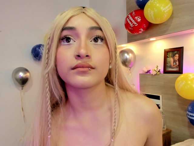 Nina-Mars live cam on BongaCams