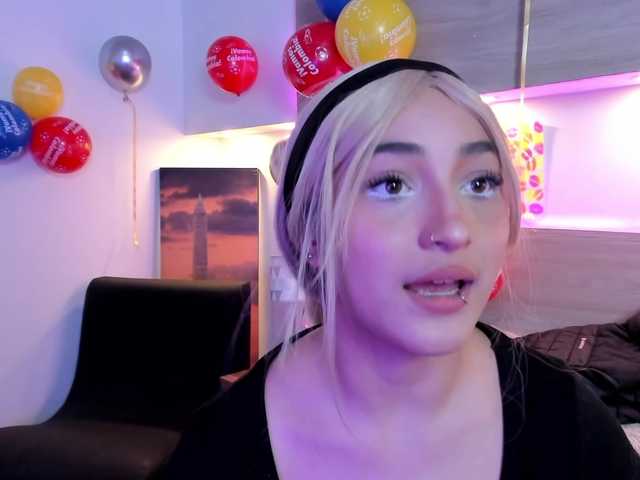 Nina-Mars live cam on BongaCams